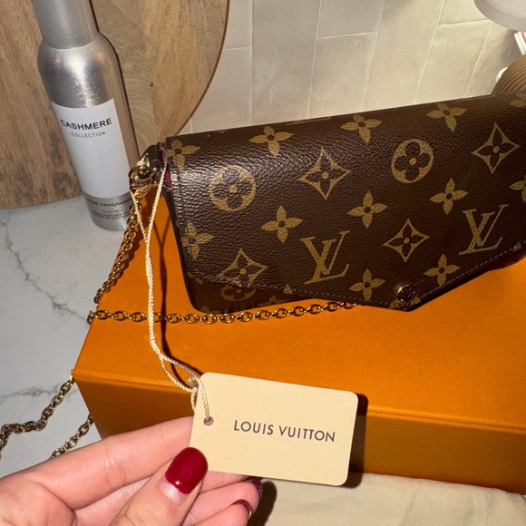 Louis Vuitton Pochette Felicie GM - Picture 3 of 6